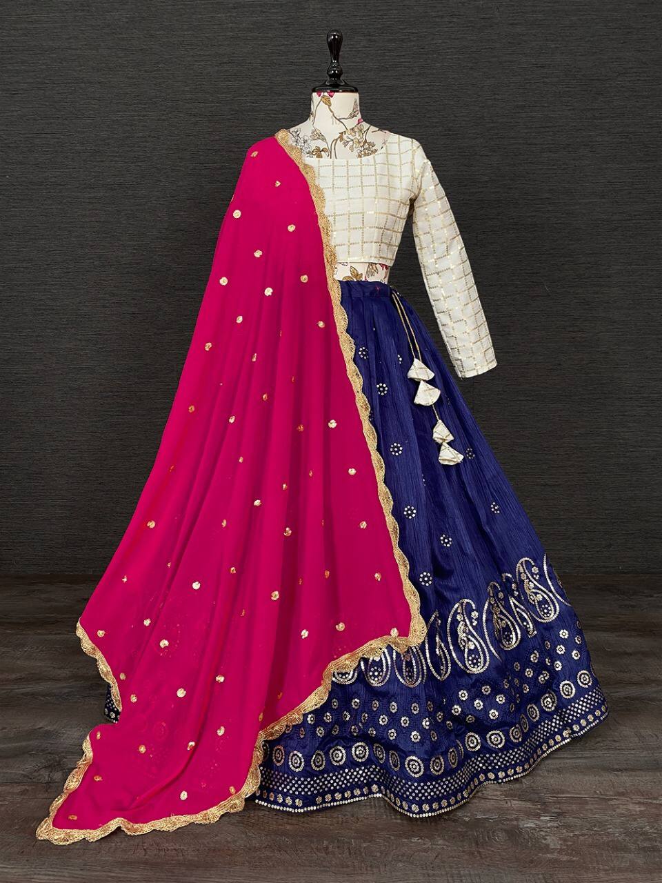 "Royal Rani Banarasi Lehenga Set